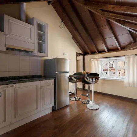 Ferienwohnung La Buhardilla De La Vicaria San Cristóbal de La Laguna Exterior foto